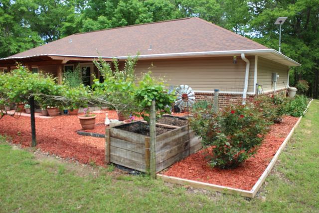 219 Hempstead 345, Nashville, AR 71852