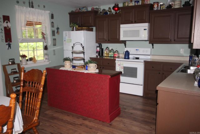219 Hempstead 345, Nashville, AR 71852