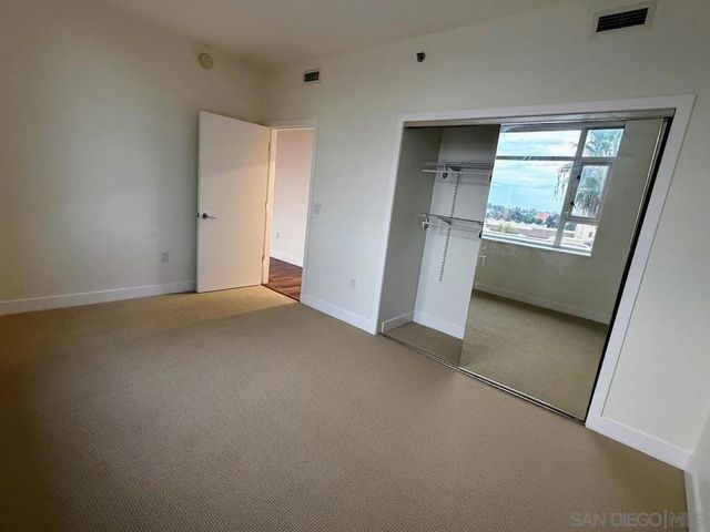 700 W Harbor Dr 404, San Diego, CA 92101