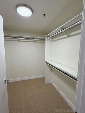 700 W Harbor Dr 404, San Diego, CA 92101