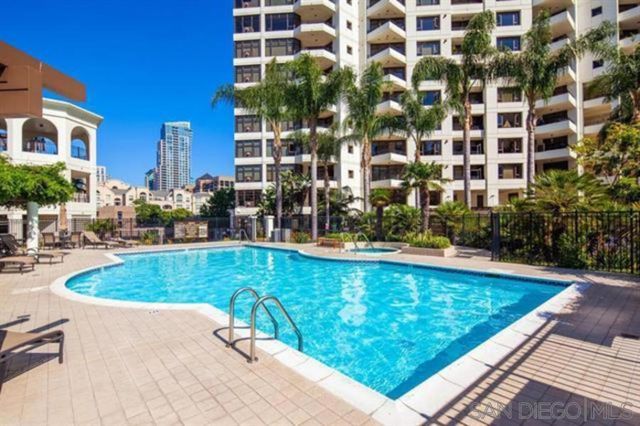 700 W Harbor Dr 404, San Diego, CA 92101