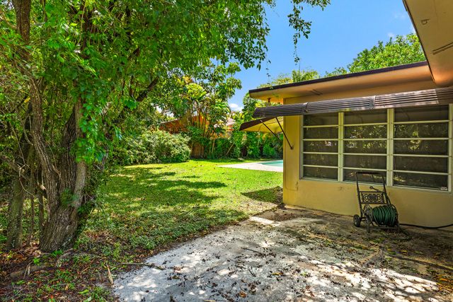 844 Anchorage Drive, North Palm Beach, FL 33408
