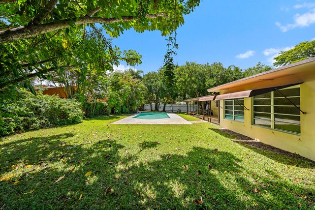 844 Anchorage Drive, North Palm Beach, FL 33408