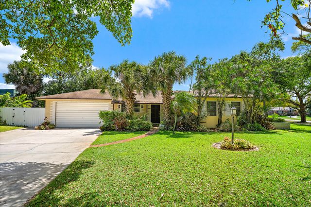 844 Anchorage Drive, North Palm Beach, FL 33408