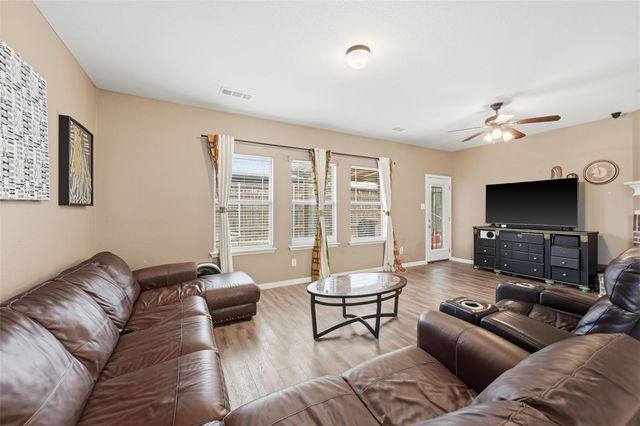 1301 Concho Trail, Mansfield, TX 76063