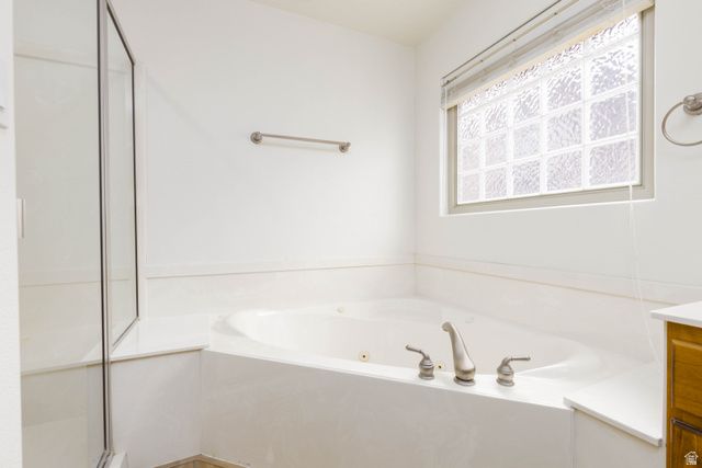 2072 S LEGACY DR, St. George, UT 84770