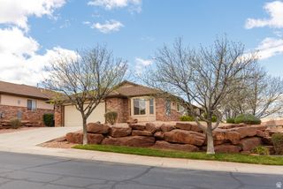 2072 S LEGACY DR, St. George, UT 84770
