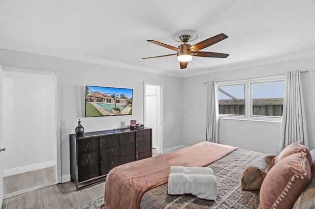 470 SE 4th Court, Pompano Beach, FL 33060
