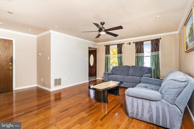 15 HERITAGE WAY, Lawrence Township, NJ 08648