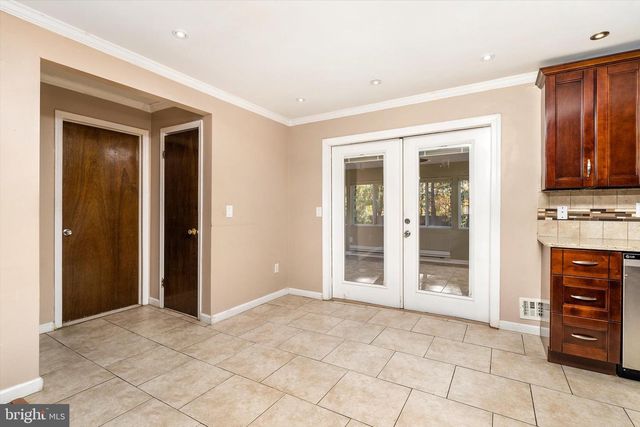 15 HERITAGE WAY, Lawrence Township, NJ 08648