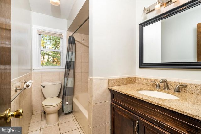 15 HERITAGE WAY, Lawrence Township, NJ 08648