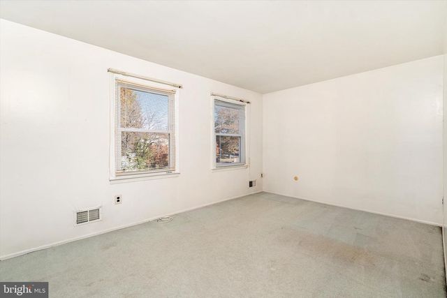 15 HERITAGE WAY, Lawrence Township, NJ 08648