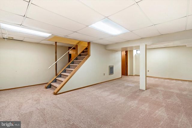 15 HERITAGE WAY, Lawrence Township, NJ 08648