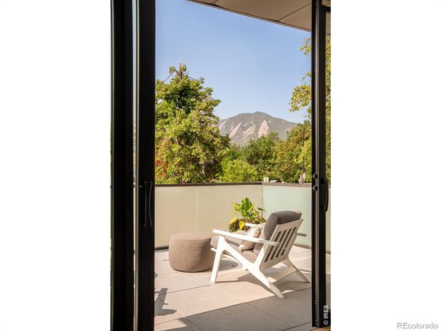 2455 Walnut Street, Boulder, CO 80302