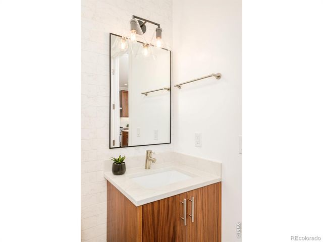 2455 Walnut Street, Boulder, CO 80302