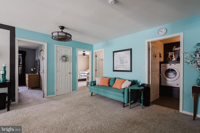 1 BOHEMIA RD, Bear, DE 19701