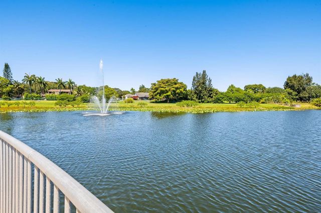 6412 SW 55th Place, Davie, FL 33314