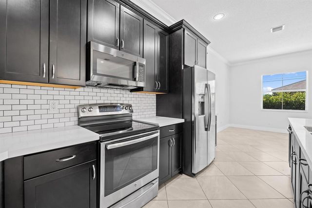 6412 SW 55th Place, Davie, FL 33314