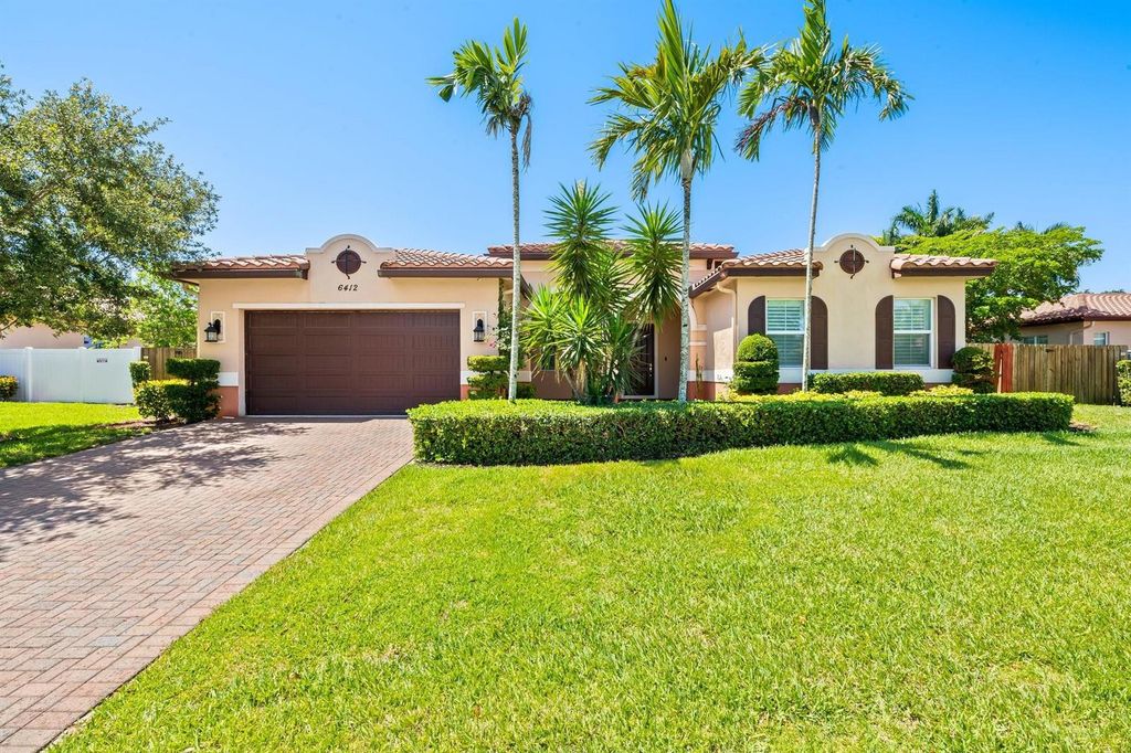 6412 SW 55th Place, Davie, FL 33314