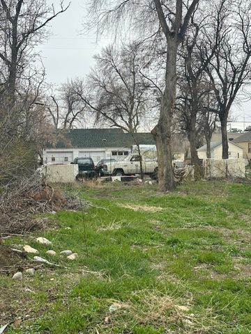 812 N 25th Street, Billings, MT 59101