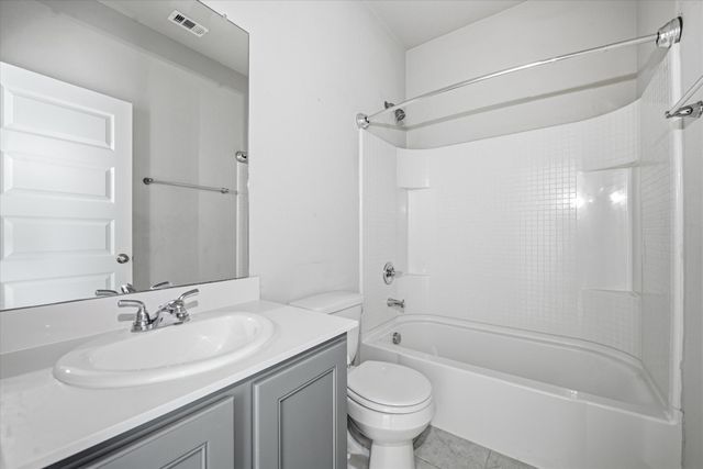 8009 Gangway Drive, Fort Worth, TX 76179