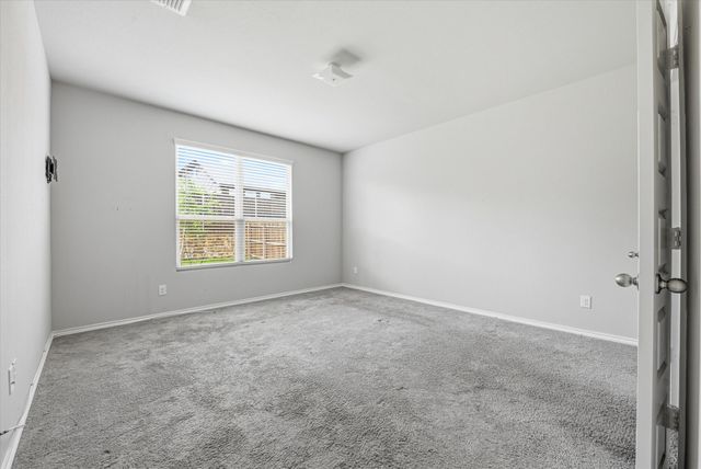 8009 Gangway Drive, Fort Worth, TX 76179