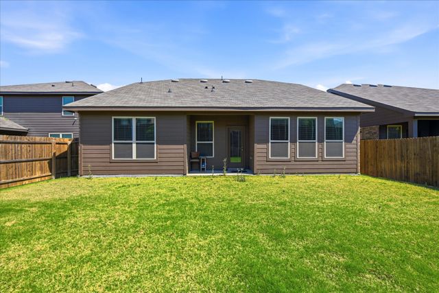 8009 Gangway Drive, Fort Worth, TX 76179