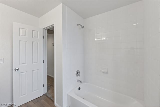 422 Greenbriar Townhouse Way, Las Vegas, NV 89121