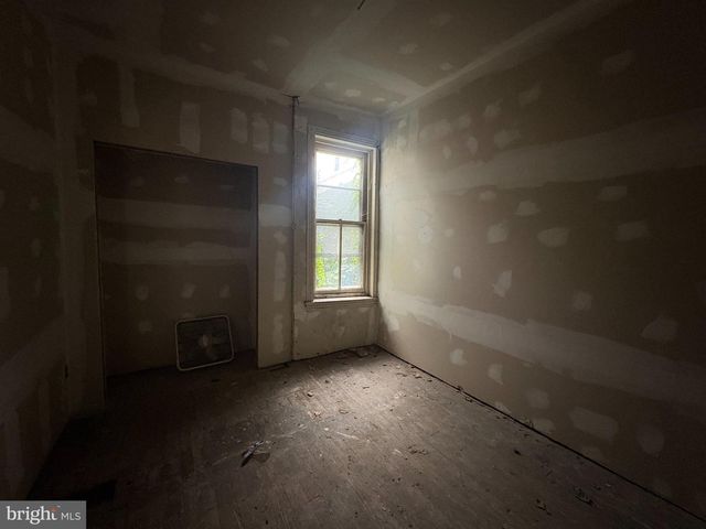 885 N 48TH ST, Philadelphia, PA 19139