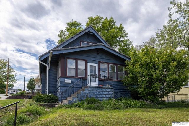 926 S 51st Avenue, Omaha, NE 68106