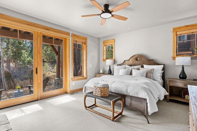 10235 Valmont Trail, Truckee, CA 96161