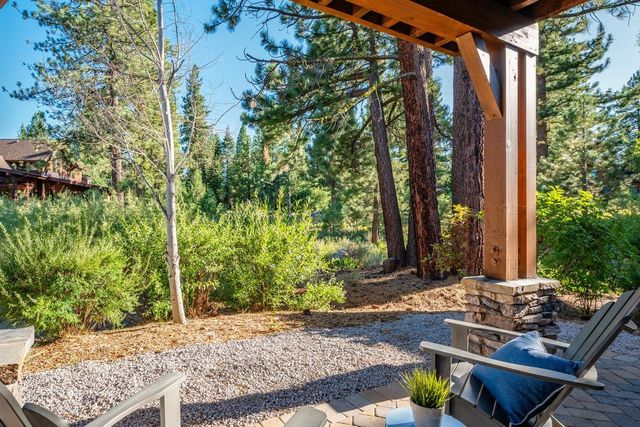 10235 Valmont Trail, Truckee, CA 96161