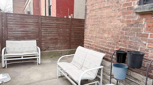 551 E Thirteenth Street, Cincinnati, OH 45202