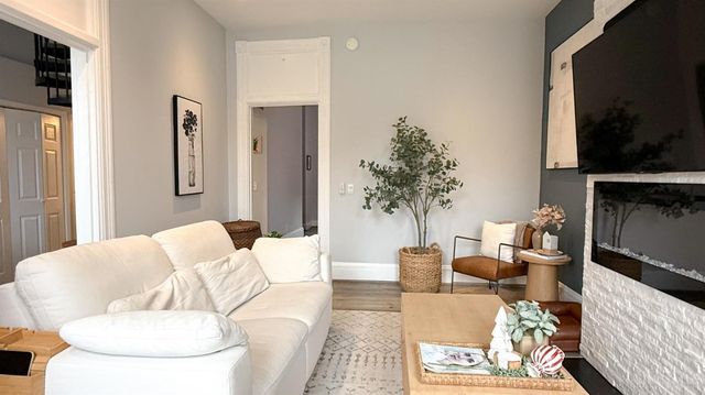 551 E Thirteenth Street, Cincinnati, OH 45202