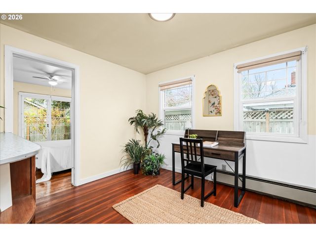 3210 ROYAL Ave, Eugene, OR 97402