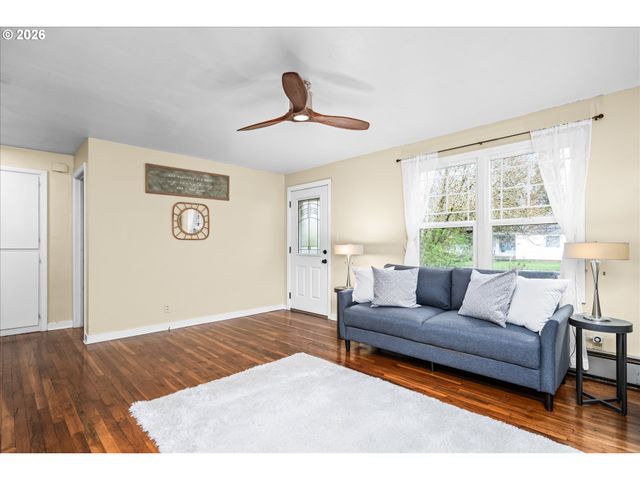 3210 ROYAL Ave, Eugene, OR 97402