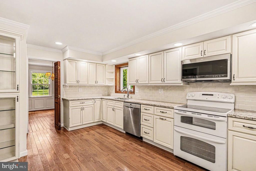 Image 12 of property listing at 31 FILBERT LN, Elkton, MD 21921