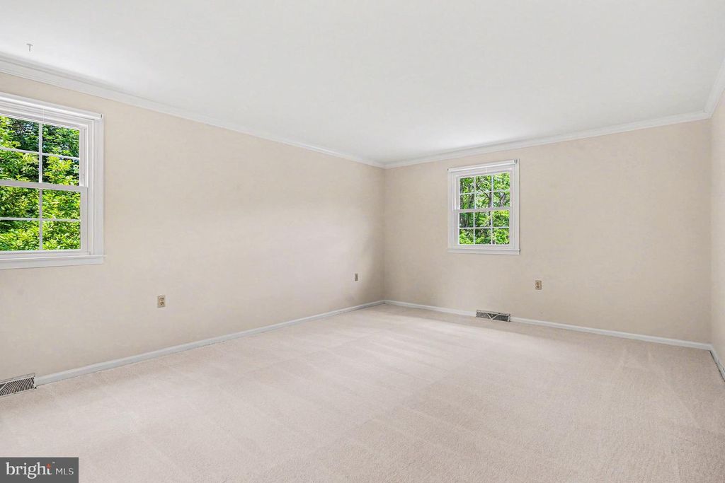 Image 25 of property listing at 31 FILBERT LN, Elkton, MD 21921