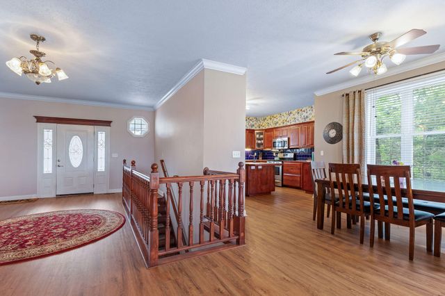 112 Moondance, Blue Eye, MO 65611