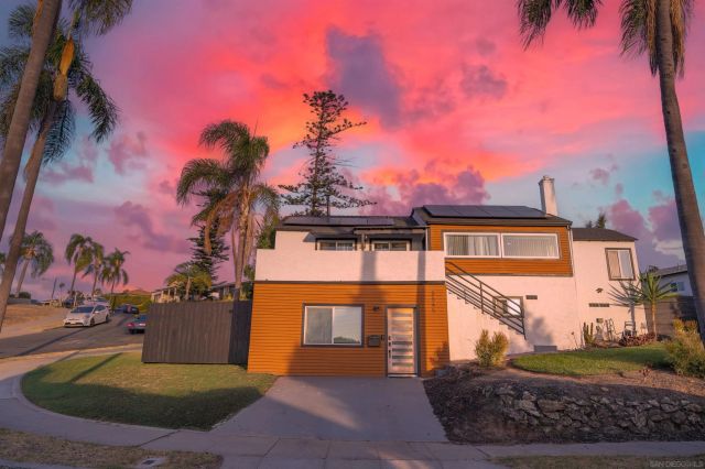 5545 San Onofre Ter, San Diego, CA 92114
