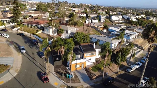 5545 San Onofre Ter, San Diego, CA 92114
