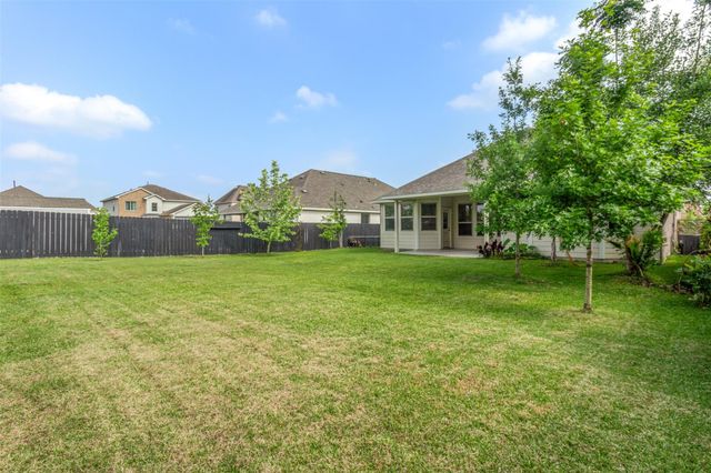 25008 Calais New Court Lane, Kingwood, TX 77339