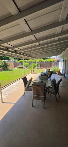 681 W Belleview Avenue, Porterville, CA 93257