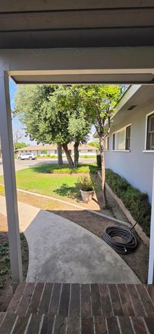 681 W Belleview Avenue, Porterville, CA 93257