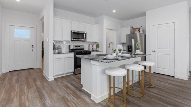 7611 Inwood Hills Lane, Houston, TX 77088