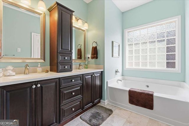 11 Planters Drive NW, Cartersville, GA 30120