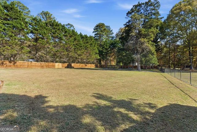 11 Planters Drive NW, Cartersville, GA 30120