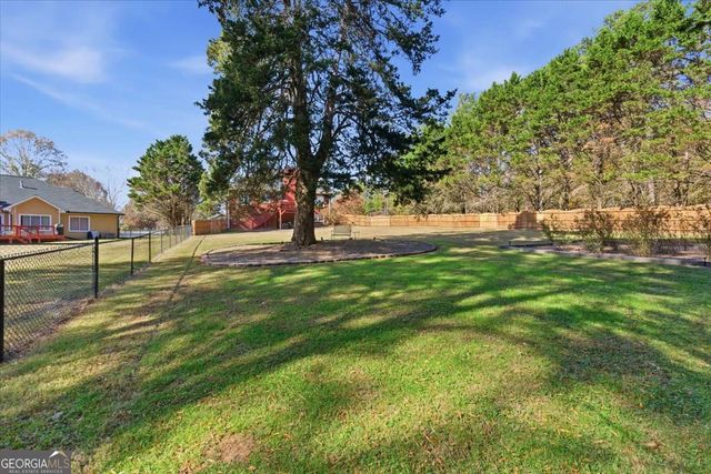 11 Planters Drive NW, Cartersville, GA 30120