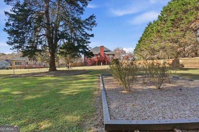 11 Planters Drive NW, Cartersville, GA 30120