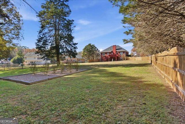 11 Planters Drive NW, Cartersville, GA 30120